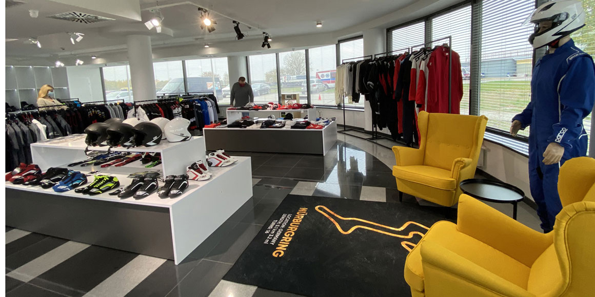 Kaski, buty i kombinezony rajdowe w sklepie Top Racing w Warszawie