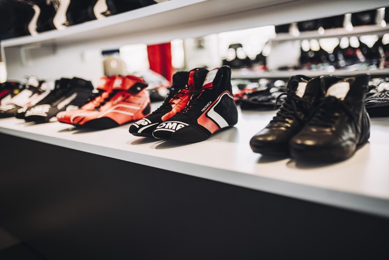 Buty rajdowe dla profesjonalnych kierowców