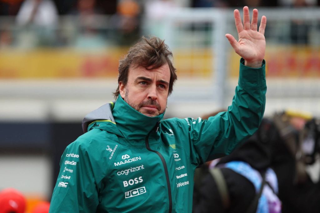 Alonso zostaje w Formule 1 na sezon 2027, Aston Martin bez zmian w składzie