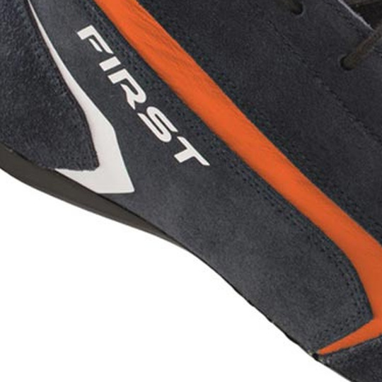 Buty OMP First MY21 granatowe/pomarańczowe (FIA)