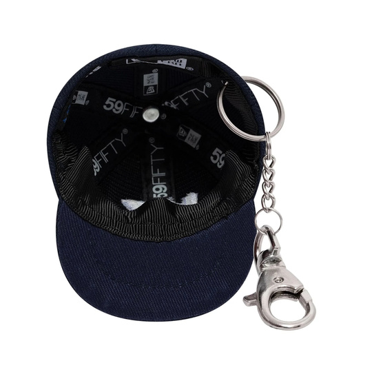 Breloczek Cap Williams F1 2026