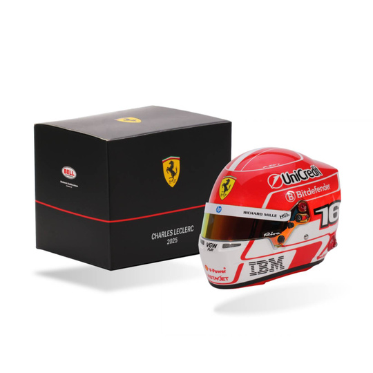 Model 1:2 kask Charles Leclerc Scuderia Ferrari 2025