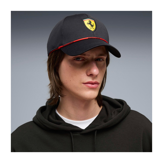 Czapka z daszkiem Classic Scuderia Ferrari F1 2026 czarna