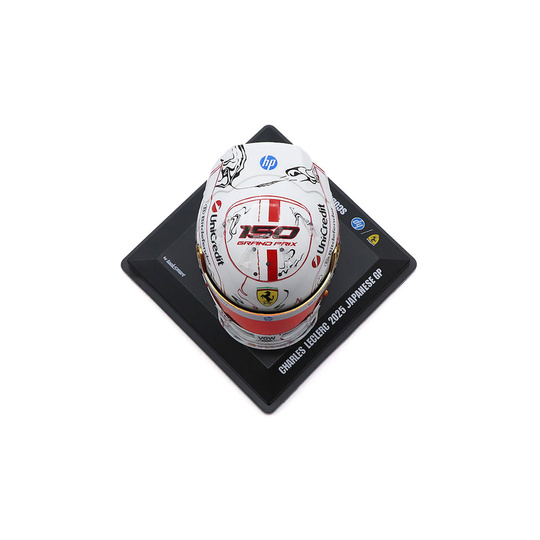 Model kasku Charles Leclerc 1:5 Japan GP Scuderia Ferrari F1
