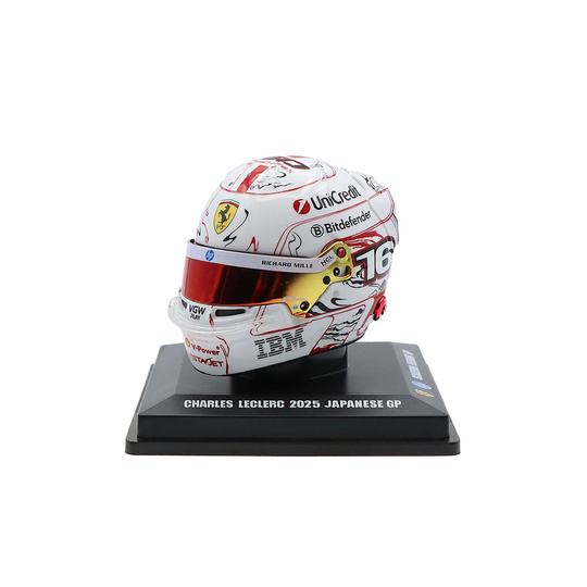 Model kasku Charles Leclerc 1:5 Japan GP Scuderia Ferrari F1